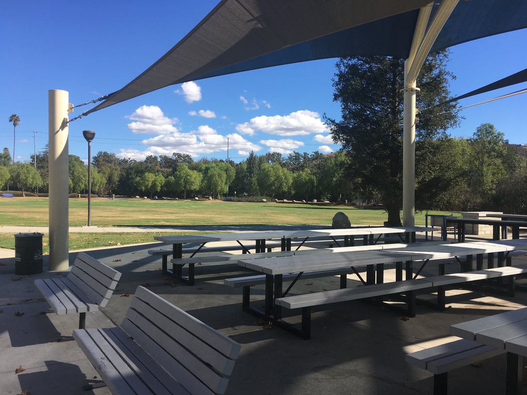Picture of Lakeside Pavillion at Conejo Creek North Park where the 2021 Conejo Valley Camp Fair takes place.